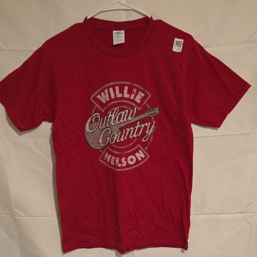 Red Willie Nelson Outlaw Country Graphic T-Shirt (Official Merchandise)